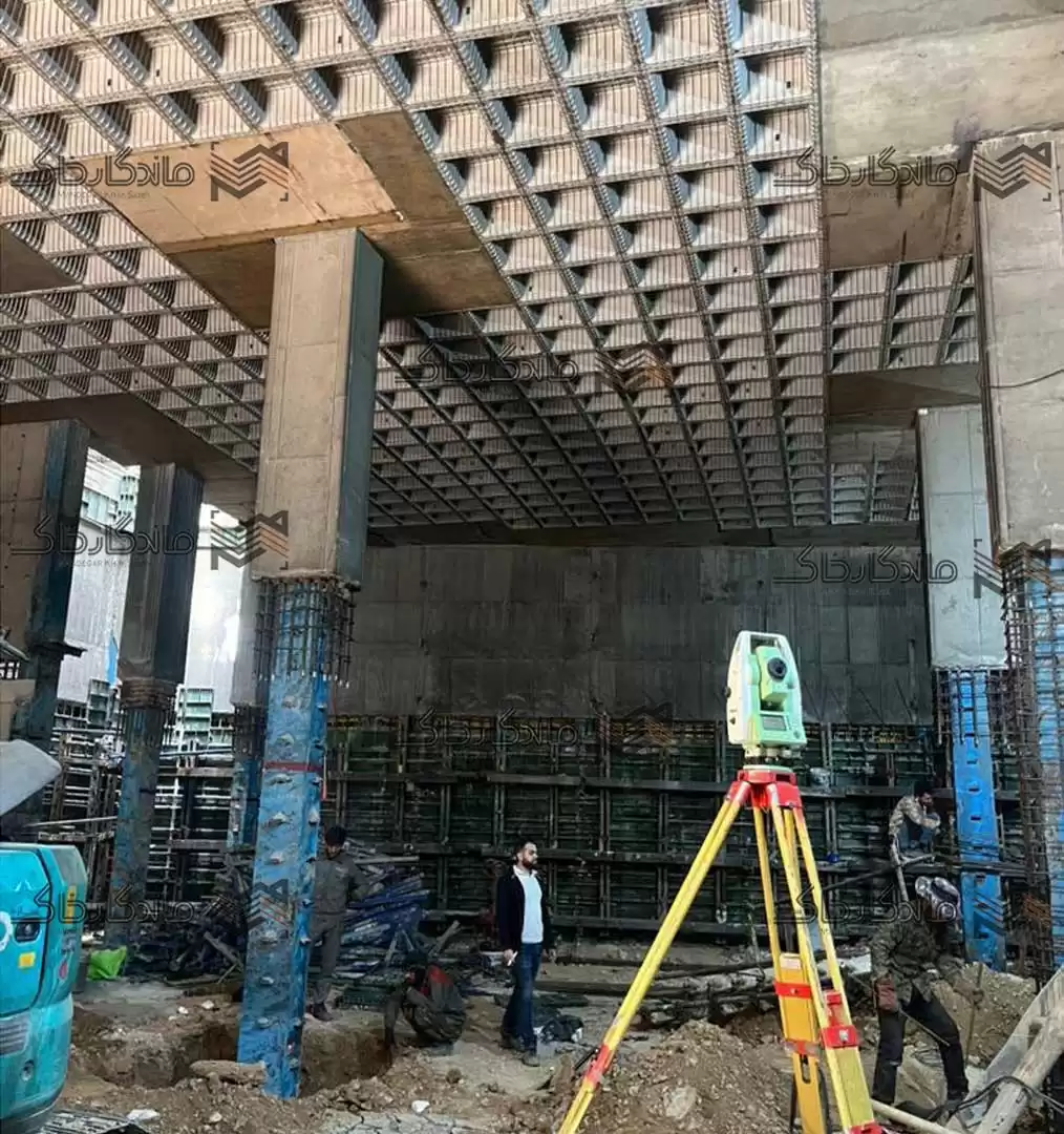 پروژه تاپ دان توسط ماندگار خاک